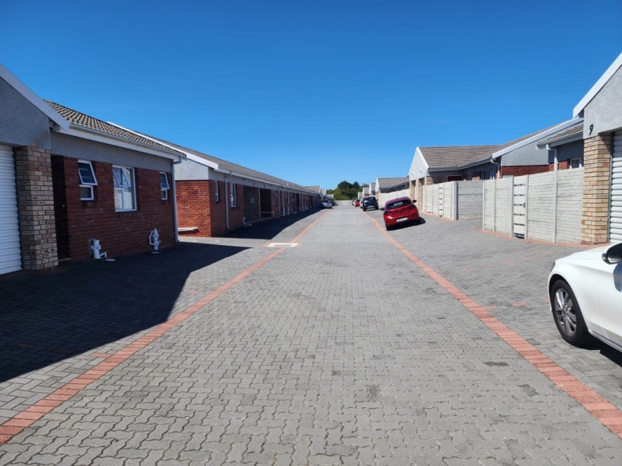 2 Bedroom Property for Sale in Lorraine Eastern Cape